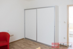MLINE-vestavene-skrine-024